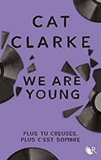 Couverture du livre We are young - Cat Clarke