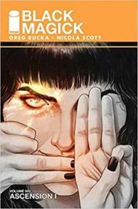 Couverture du livre Ascension I - Greg Rucka - Nicola Scott