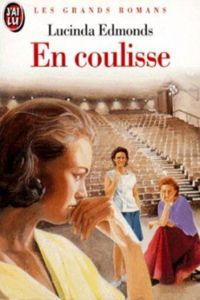 Couverture du livre En coulisse - Lucinda Riley