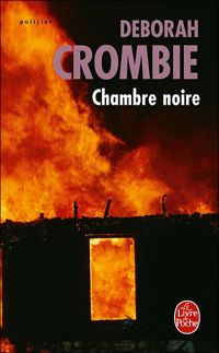 Couverture du livre Chambre noire - Deborah Crombie